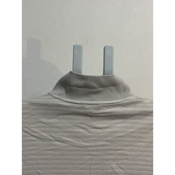 Calvin Klein Men’s Polo Shirt Large Gray Stripe Short Sleeve Button Collar - Picture 7 of 8